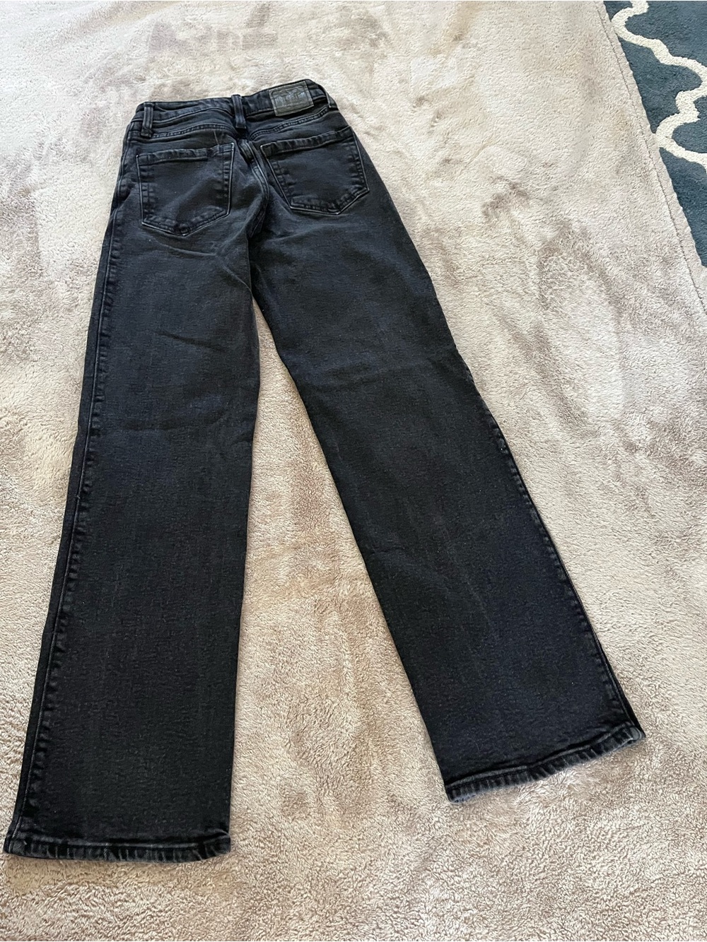 Hollister Black Ultra High-Rise Dad Jeans